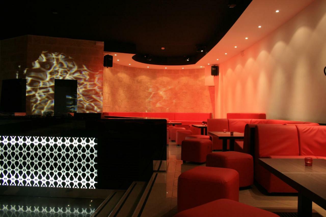 Citta Della Notte Hotel Аугуста Екстериор снимка
