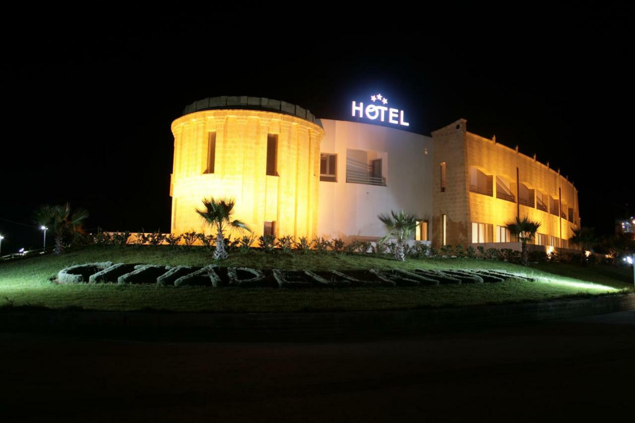 Citta Della Notte Hotel Аугуста Екстериор снимка